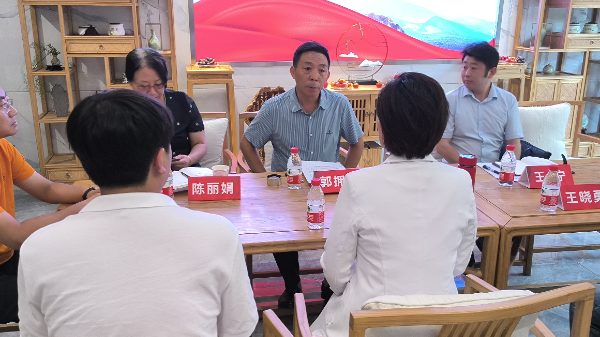 农工党秦皇岛市委会开展医美产业调研暨走访农工党工商界党员企业活动4_resized.png